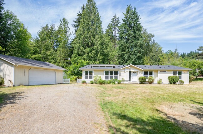 15810 Goodrich Dr NW in Gig Harbor, WA - Building Photo - Building Photo