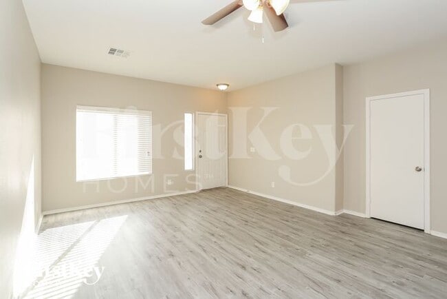 property at 6233 Highland Gardens Dr