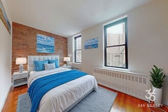 371 1st Ave, Unit 4A in New York, NY - Building Photo - Building Photo