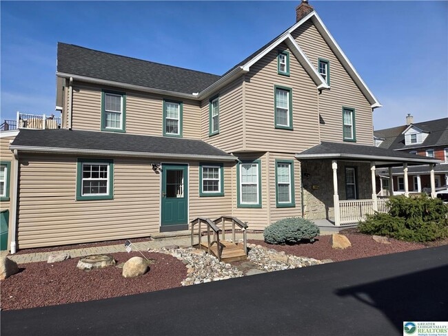 property at 40 E Evergreen St