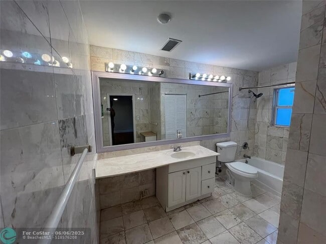 property at 4240 SW 23rd St