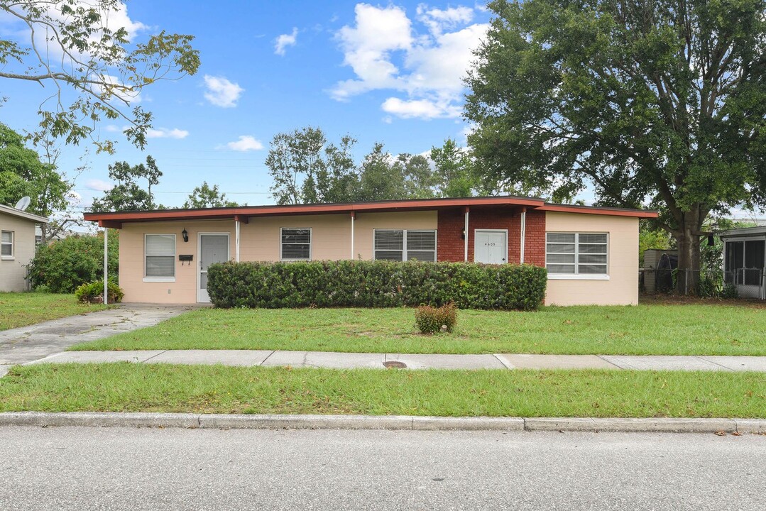 4605 Rockledge Rd in Orlando, FL - Building Photo