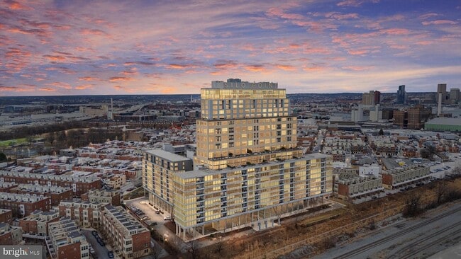 1200 Steuart St, Unit 1511 in Baltimore, MD - Foto de edificio - Building Photo
