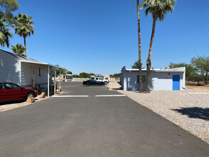 The Palms Mobile Home Park in Tucson, AZ - Foto de edificio - Building Photo
