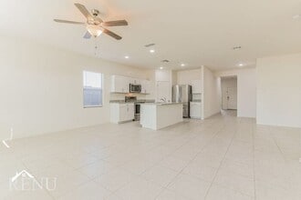 35522 W San Capistrano Ave in Maricopa, AZ - Building Photo - Building Photo