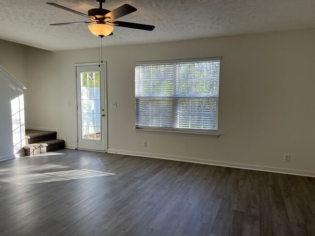 4910 Laura Jeanne Blvd in Murfreesboro, TN - Building Photo - Building Photo