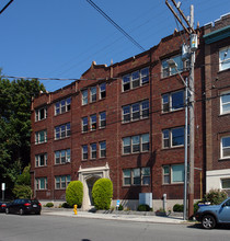 Blackstone 222 in Seattle, WA - Foto de edificio - Building Photo