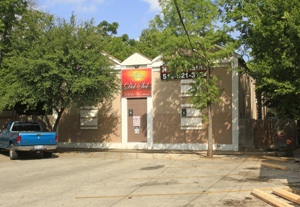 Brentwood Terrace in Austin, TX - Building Photo