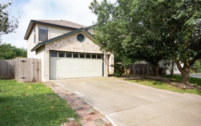 6610 Beech Trail Dr in Converse, TX - Building Photo - Building Photo