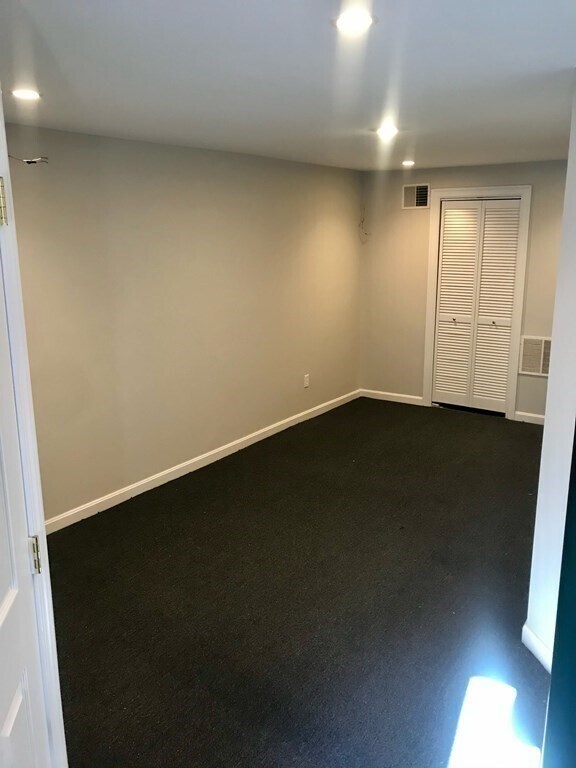 4 Colebrook St, Unit 1 in Boston, MA - Building Photo - Building Photo