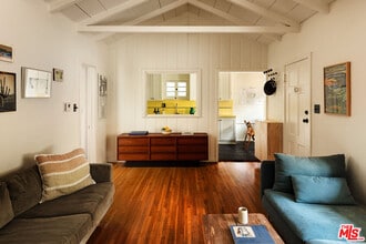 2146 Stanley Hills Dr in Los Angeles, CA - Building Photo - Building Photo