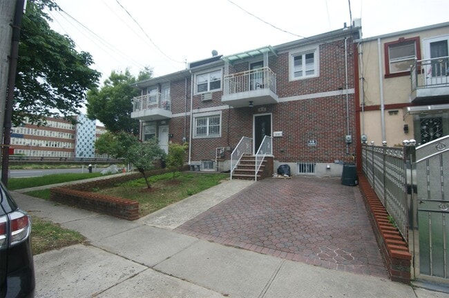 property at 82-92-92 167th St
