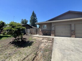 6417-6417 San Stefano St in Citrus Heights, CA - Building Photo