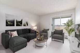 Meadowview Manor in Edmonton, AB - Building Photo