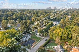 1806 Midwood Dr-Unit -B in Raleigh, NC - Foto de edificio - Building Photo