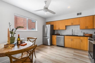 387 Ralph McGill Blvd NE, Unit J in Atlanta, GA - Building Photo - Building Photo