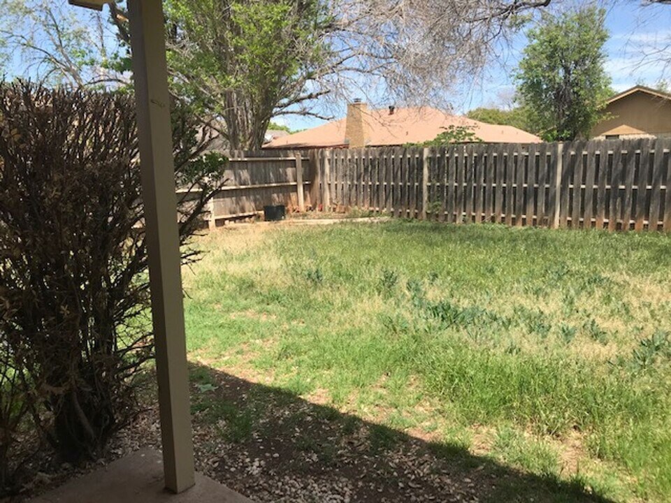 5249 Meadowick Ln in Abilene, TX - Foto de edificio