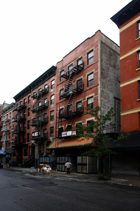 99 Orchard St in New York, NY - Foto de edificio