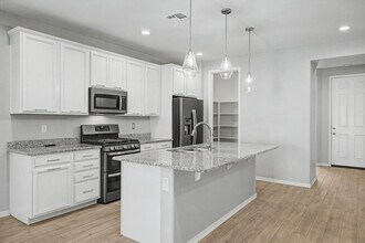 17534 W Hadley St in Goodyear, AZ - Building Photo - Building Photo
