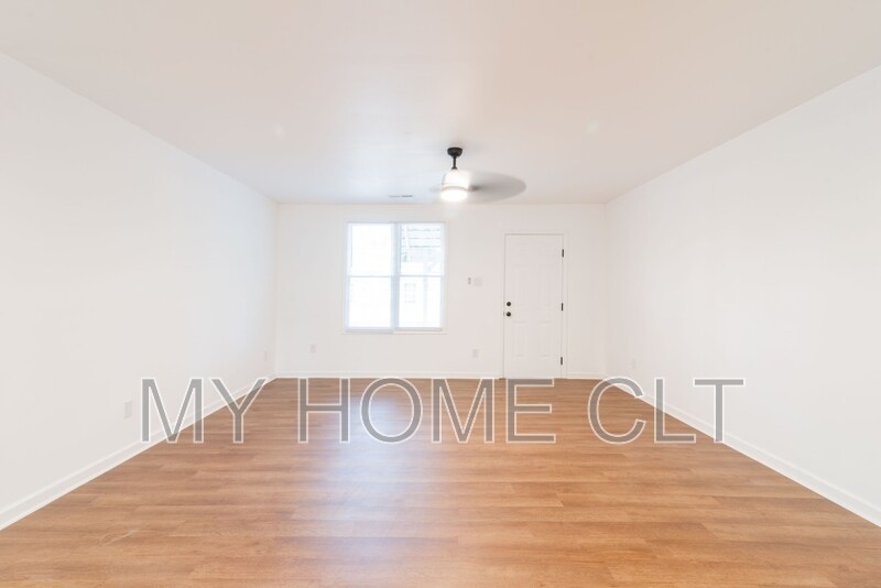 215 Johndy Ave in Kannapolis, NC - Building Photo