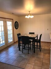 554 W 5th St in Dubuque, IA - Building Photo - Building Photo