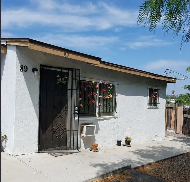 3585-89 Imperial Ave