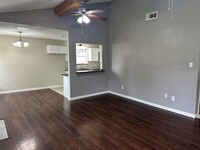 12602 A Bar Dr in Santa Fe, TX - Building Photo - Building Photo