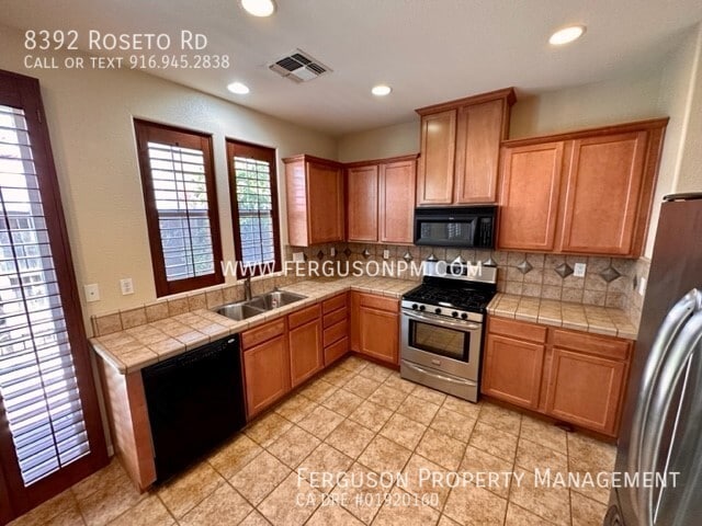 8392 Roseto Rd in Roseville, CA - Building Photo - Building Photo