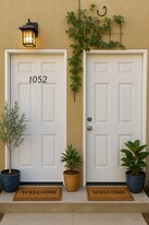 1052 Orange Ave in Long Beach, CA - Building Photo