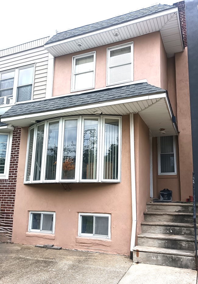 property at 2937 S 13th St