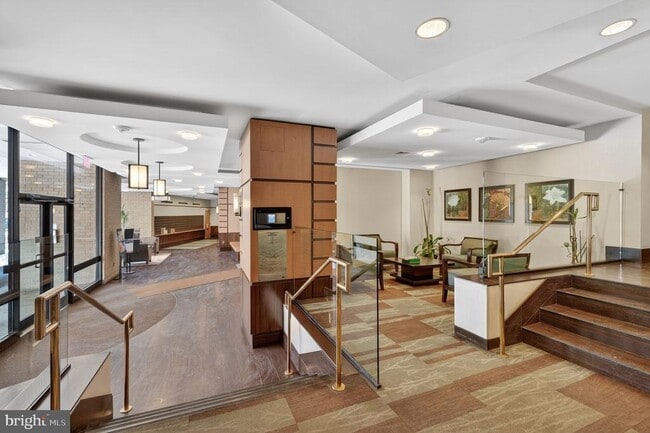 307 Yoakum Pkwy in Alexandria, VA - Building Photo - Building Photo