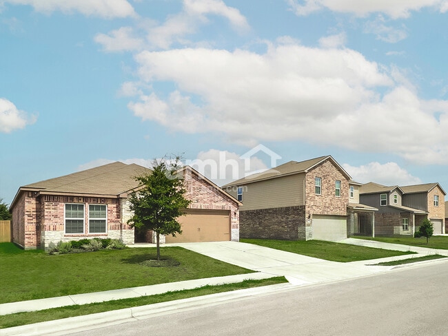 1036 Violet Ln in Kyle, TX - Foto de edificio - Building Photo