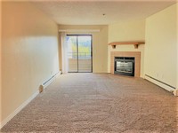 Central Park Apartments in Anchorage, AK - Building Photo - Building Photo