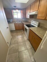 1014 Plaza Del Sol in Roswell, NM - Building Photo - Building Photo