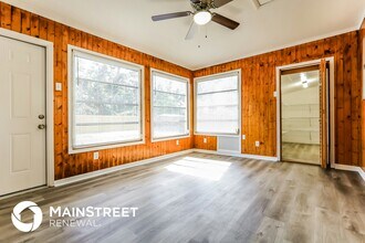 1058 Riggs St in Port Charlotte, FL - Building Photo - Building Photo