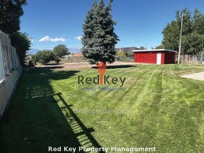 44 Kelsey View Dr in Tooele, UT - Building Photo - Building Photo