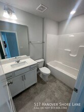 517 Hanover Shr Ln in Raleigh, NC - Building Photo - Building Photo