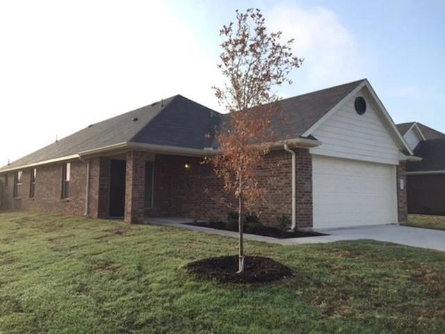4101 Summersweet Ln in Crowley, TX - Building Photo - Building Photo