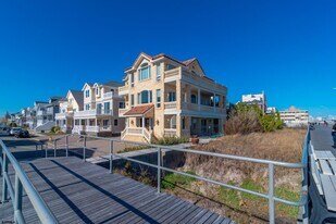 119 S Sacramento Ave in Ventnor City, NJ - Building Photo