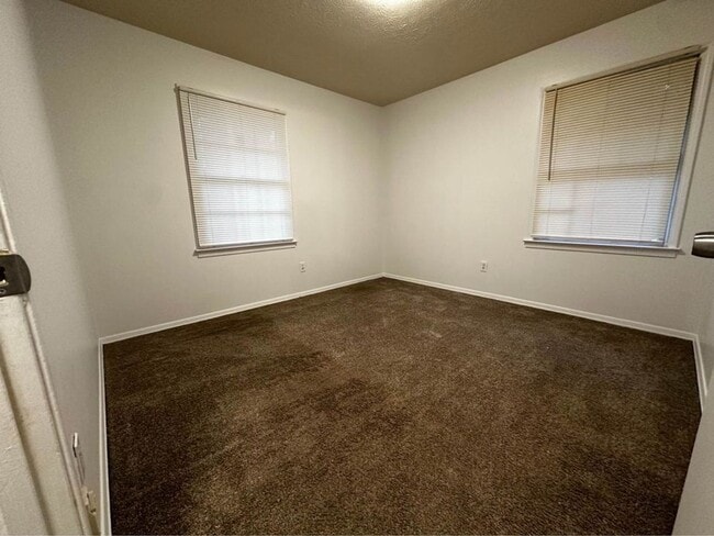 3032 Lyerly Ln in Montgomery, AL - Building Photo - Building Photo