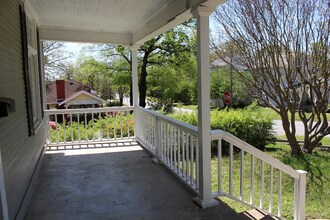 204 N Ash St in Little Rock, AR - Building Photo - Building Photo