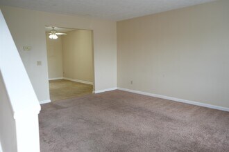 832 Vine St in Harrisonburg, VA - Building Photo - Building Photo