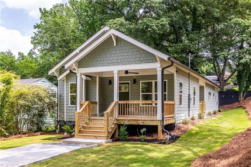 63 Holly Rd NW in Atlanta, GA - Building Photo