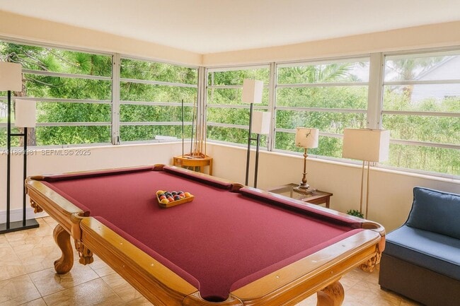 property at 504 SW 10th St