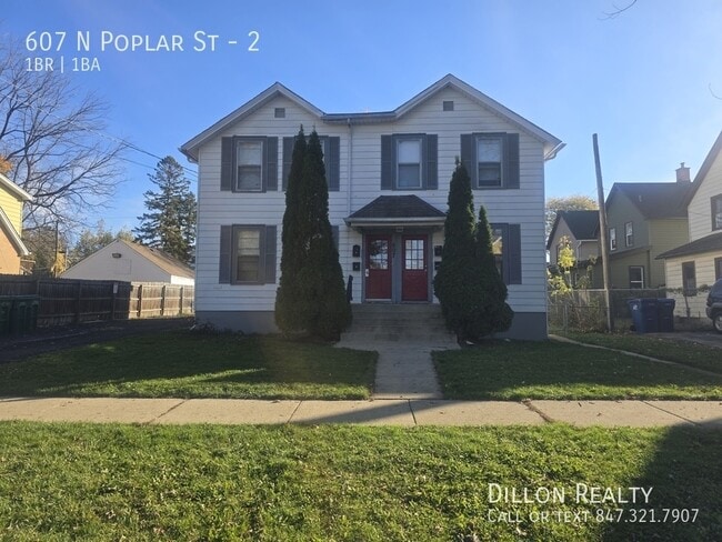 property at 607 N Poplar St