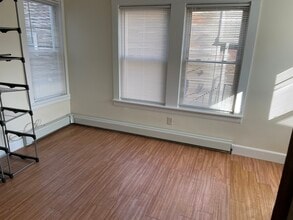 567 Main St, Unit 2 in Medford, MA - Building Photo - Building Photo