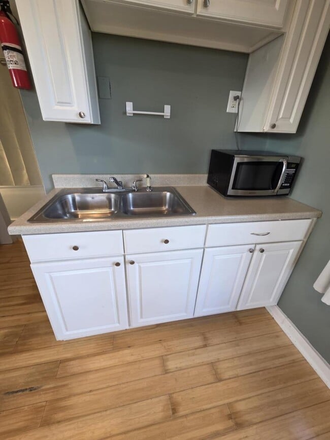 7339 Manns Dr in Radford, VA - Building Photo - Building Photo