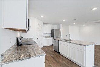 23810 Unbridled Lp in Daphne, AL - Building Photo - Building Photo