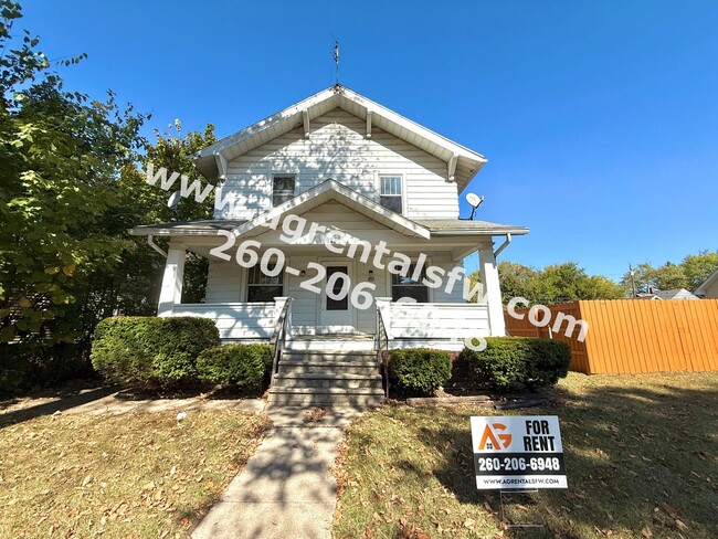 property at 913 Hamilton Ave