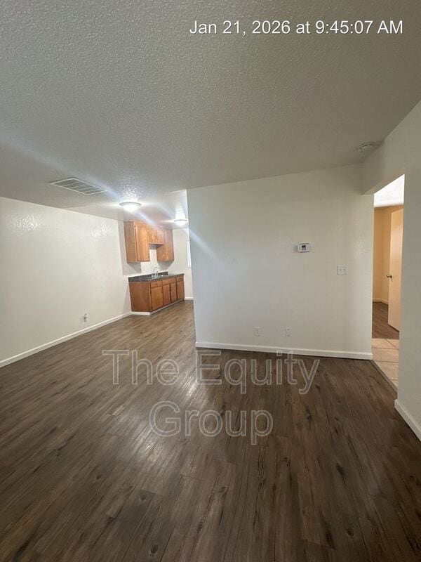 2016 North Ave in Corcoran, CA - Building Photo - Building Photo